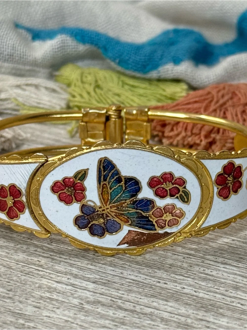 Vintage Cloisonné Floral Butterfly Floral Hinged Bangle Bracelet